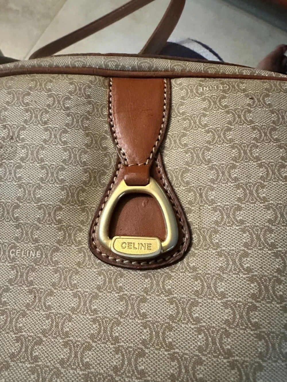 Authentic Vintage Celine Vintage Crossbody Bag w/Damage - Picture 11 of 14
